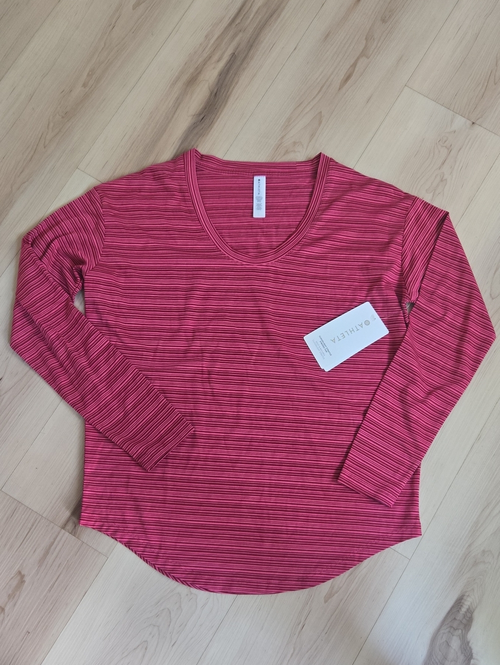 NWT Athleta Cloudlight Stratus Striped Top, Size Small